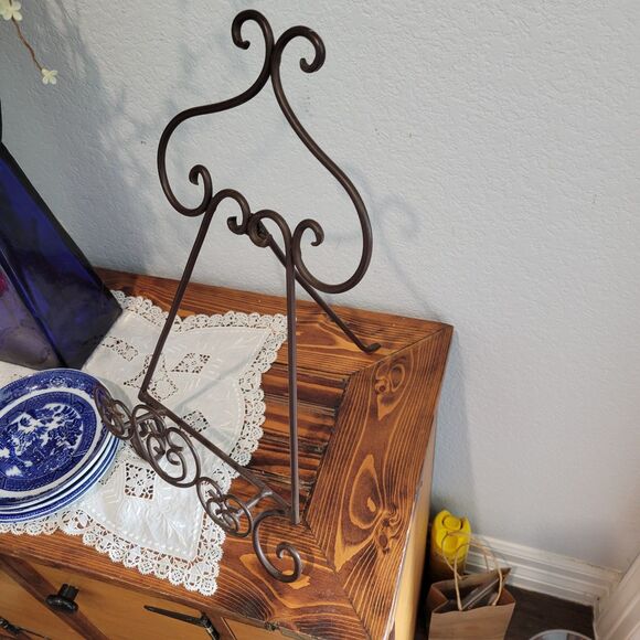 Cast Iron Display Easel Stand Scroll Matte Brown Photo, recipe/plate Holder 16”H - Picture 3 of 8